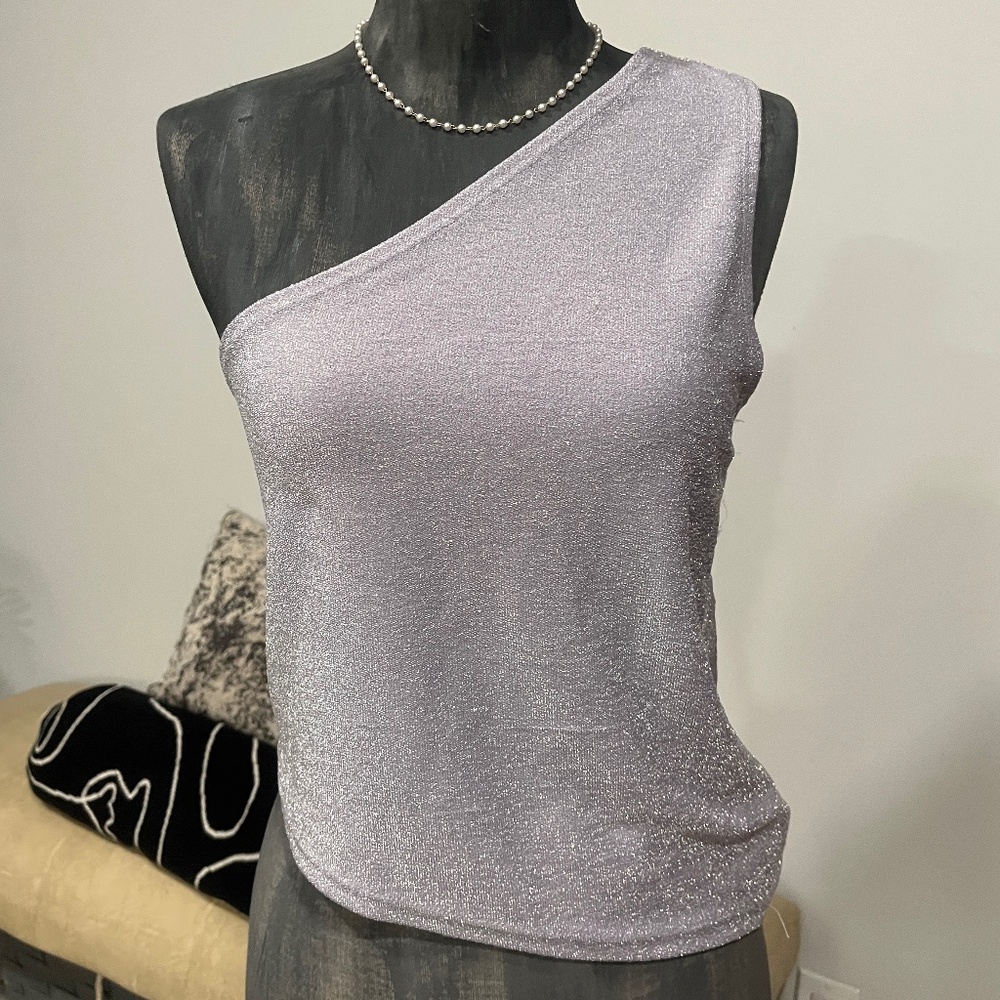 URBAN OUTFITTER Shimmery Lilac One-Shoulder Top